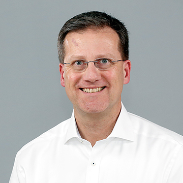 Medi+ Zahnärztliche Praxisklinik Prof. Dr. Claus-Peter Ernst