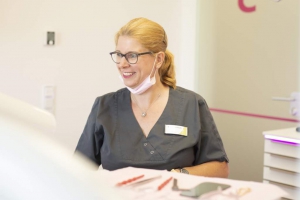 Zahnärztin und Kieferorthopädin Dr. Christine Nauth - medi+ in Mainz